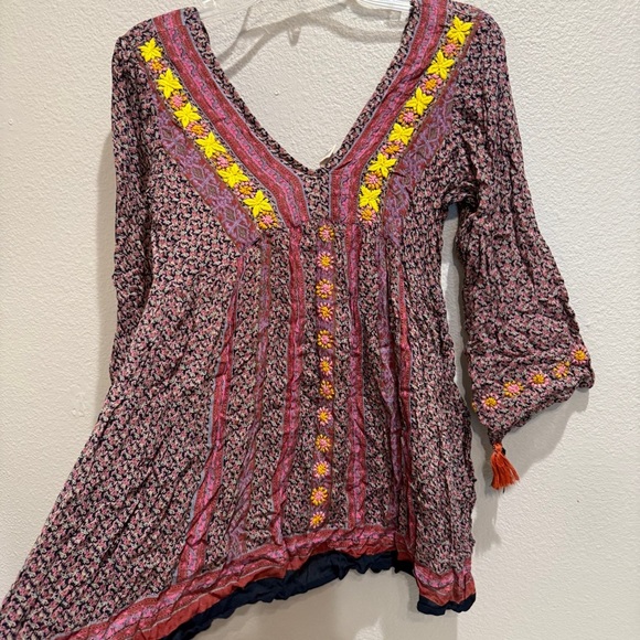 Anthropologie Shirt Size Small Raga Boho Blouse New Floral Top V-neck - Picture 6 of 6